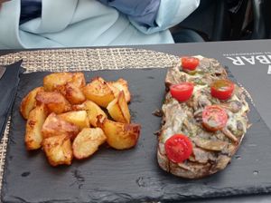  at La Regina Restaurante in Madrid