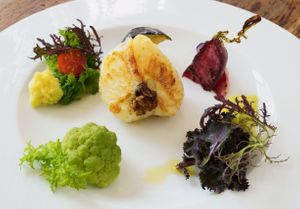 前菜の盛り合わせ at Leaves of Grass in Wakayama