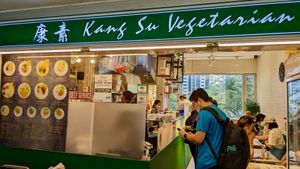Exterior at Kang Su Vegetarian 康素 - Orchard in Central Singapore