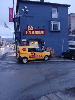  at Pizzabakeren in Narvik
