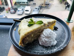 Kokosnuss Torte  at IVY Tagesbar in Munich