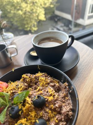 Kakao porridge with orange  at IVY Tagesbar in Munich
