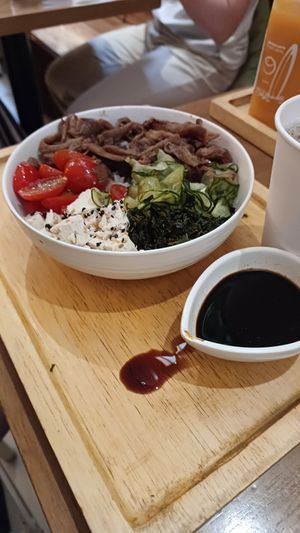 Poke vegano low price at Let's Poke in Sao Paulo