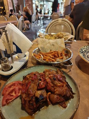 Aubergine, tomato, onion at Haïri in Pieria