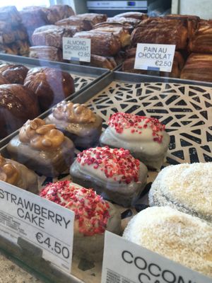 Little cakes and croissants (but in a new form)  at WAY Plant Based Bake House in Ghent