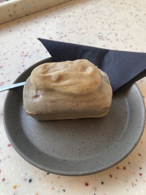 Vegan coffee cake just like the Drake’s coffee cakes on Seinfeld  at WAY Plant Based Bake House in Ghent