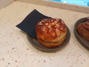 Lemon poppy seed bun at WAY Plant Based Bake House in Ghent