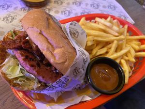Pesto burger  at Buła z Musztardą in Poznan