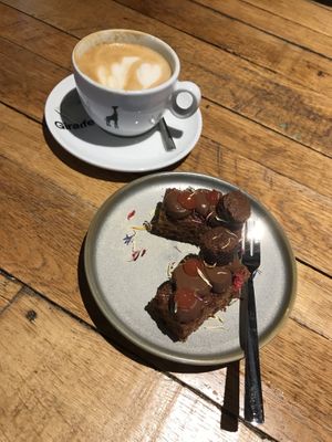 Marmer cake and cappuccino. It’s vegan!   at MazzelTov! in Roosendaal