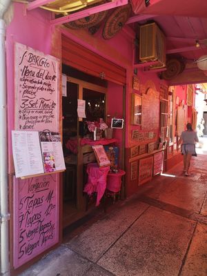 Vegan tapas at Coto in Mallorca