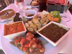 5 tapas   at Coto in Mallorca