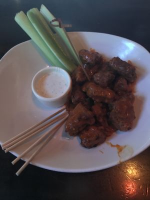 Gardein wings - Unsure if dip was vegan so I didn’t use it. Be sure to ask! at Yard House in Honolulu