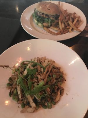 “Chicken” rice & veggies, vegan burger at Yard House in Honolulu