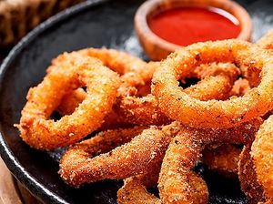 Anéis de Cebola at MilaVeg Lanches in Porto Alegre