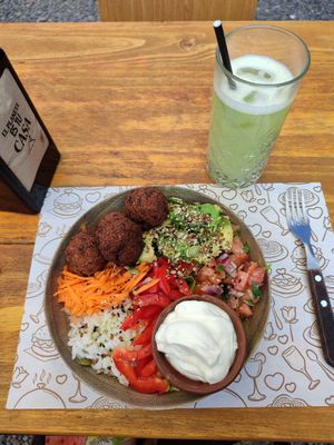  at Metamorfosis in Santiago