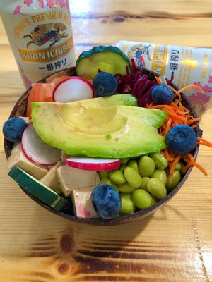 Poké  at Huna Poké House in Loredo