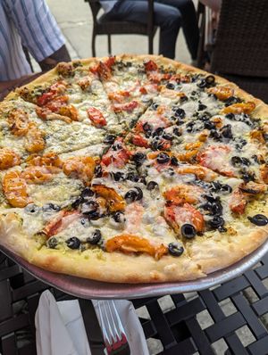 Pesto Splash pizza at Pizzetta in Mystic