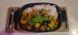 Vegan stew at Wyn's Penida Cafe in Penida Island