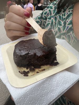 Moelleux au chocolat - 6€  at Disneyland - The Gourmet Vegan in Chessy