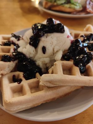  at Sugar Daddy's Café in Worcester