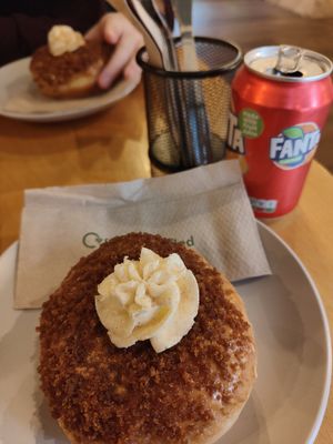  at Sugar Daddy's Café in Worcester