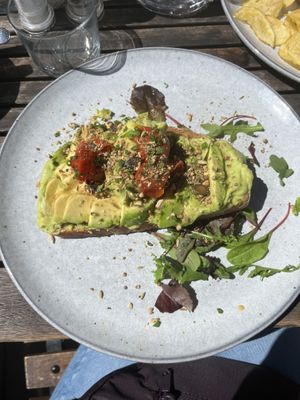 Avo Bomb  at Madam Anna Ekke in Munich