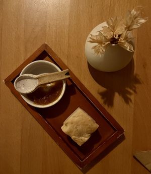 Focaccia y pineapple chutney  at Cocina Abierta in San Juan