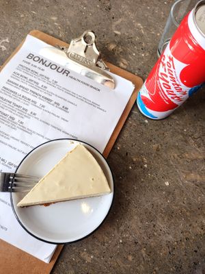 Vegan cheesecake and organic cocowater  at Bonjour in Tarifa