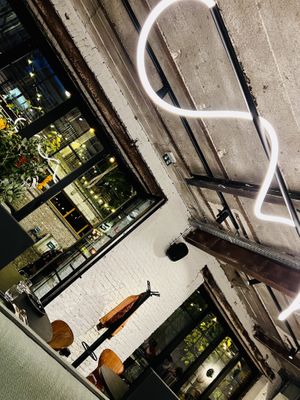 Binnenkant restaurant   at Camionette in Antwerpen