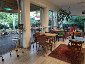  at Sanamente Healthy Food & Juice Lab in Forte Dei Marmi