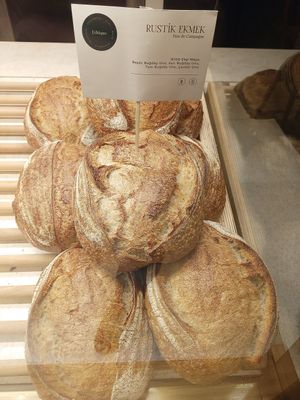 Good sourdough bread at Ethique Plant-based in Istanbul