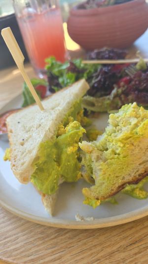 Tofu scramble sandwich at Ethique Plant-based in Istanbul