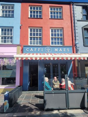 Caffi Maes Outside at Caffi Maes in Gwynedd