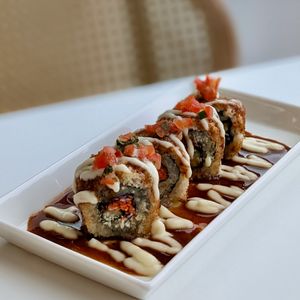 Crispy Veg Maki at iVegan 爱素 - Katong in Central Singapore