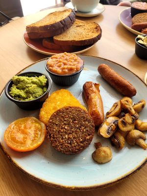  at Esquires in Castlecomer