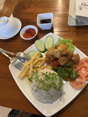 „Beef“ with rice   at Nhà Hàng Chay NẤM in Phu Quoc
