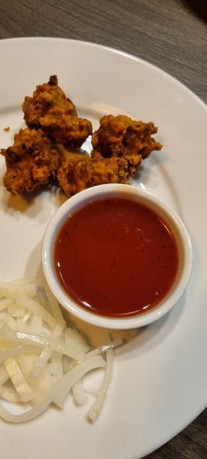 Veg pakora at Razias in Airdrie
