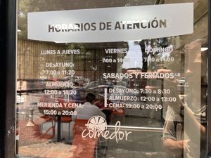 Opening hours  at Vida Sana in Asuncion