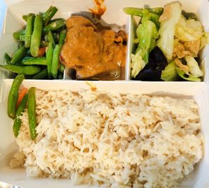 Take away sesame rice with dishes at Greendot 绿一点 - Asia Square in Central Singapore
