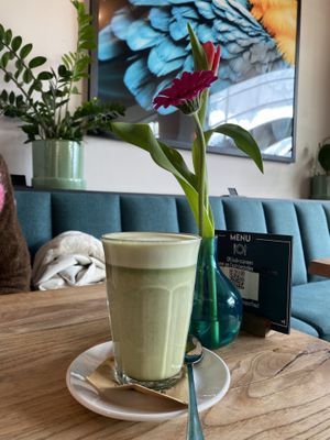   at Copper Bay Superfood & Coffee in Frankfurt