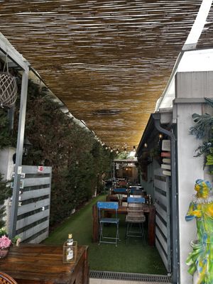   at Mundi Café in Charneca Da Caparica