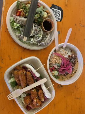 Vegan buns, dumplings, curry   at Silk Road in Oslo