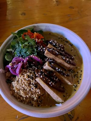 Vegan red curry with tofu   at Silk Road in Oslo