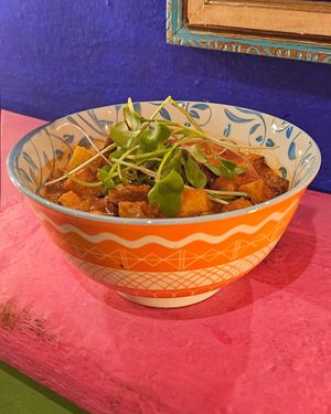 Papas rancheras at Nena Nena in Valladolid