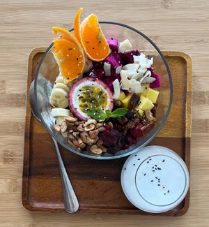 Pure‘s granola  at Pure Vegan Heaven - Thong Sala in Koh Phangan