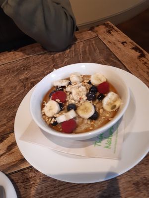 Porridge at Living Room Club in North West London