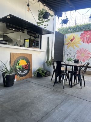 El lugar es amplio   at VegMex in La Paz