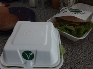 Envases biodegradables. at The Real Veggie Burger in Osorno