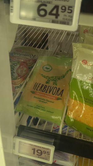 herbivora mozzarella style cheese at Brugseni in Ilulissat