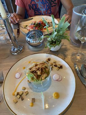 Kalte Gurken-Avocadocreme Suppe  at Huk's in Aschberg